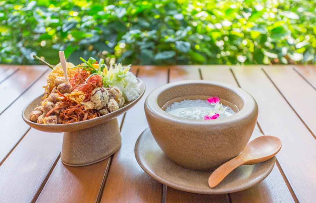 คลายร้อนรุ่ม “ข้าวแช่ชาววัง”เมนูไทยสุดคลาสสิค รับเทศกาลสงกรานต์