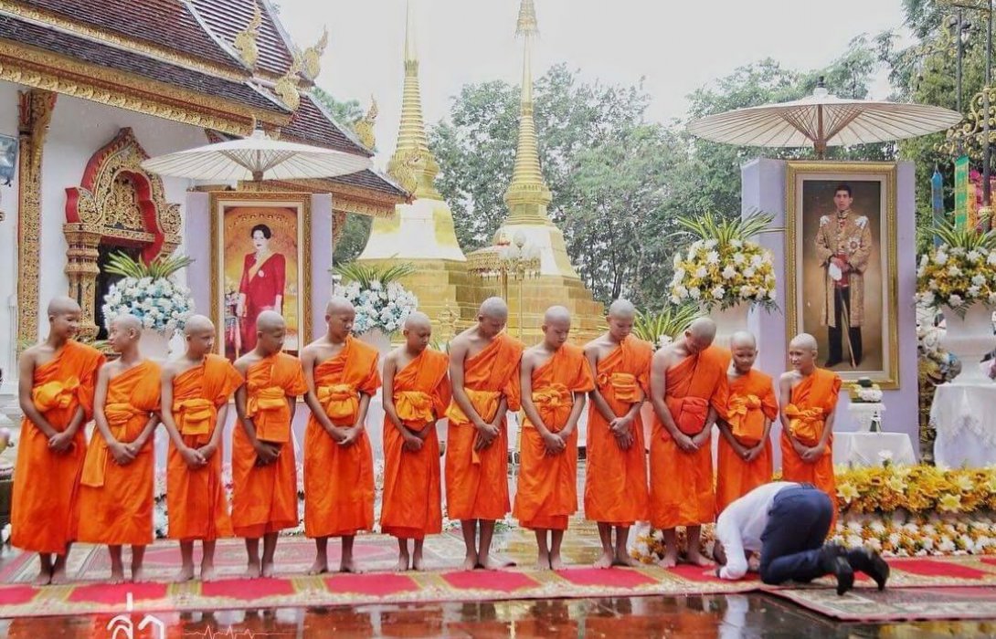 12ทีมหมูป่าบวชแล้ว!
