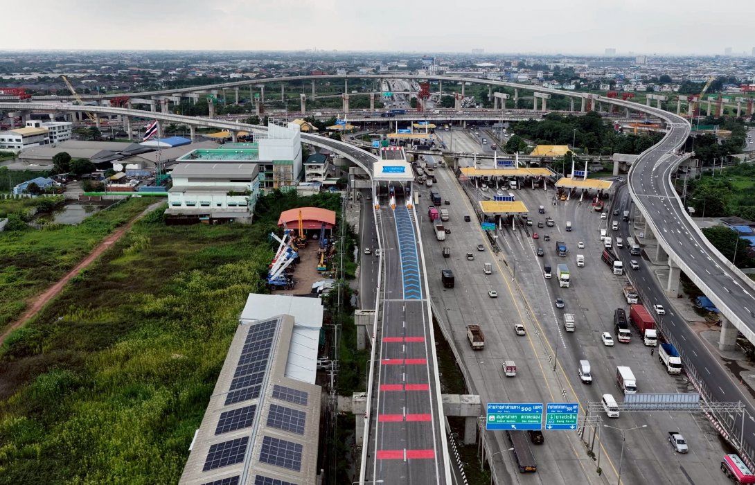“พิพัฒน์” เปิด M82 ทดลองฟรี เชื่อมพระราม 2–วงแหวนใต้ แก้รถติด ลดเวลาเดินทาง มั่นใจปลอดภัยทุกระบบ