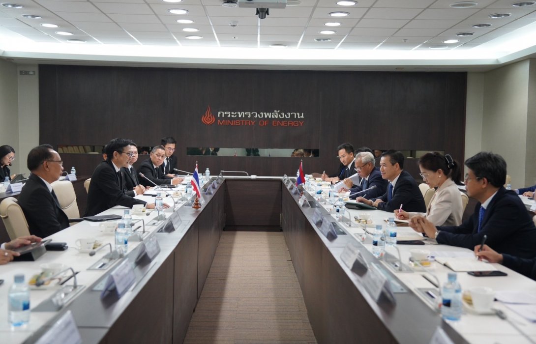 รมต.ลาว ยืนยันน้ำมันที่นำเข้าจากไทยใช้ภายในลาวเท่านั้น ไม่สามารถส่งออกไปกัมพูชาได้เพราะผิดกฎหมาย