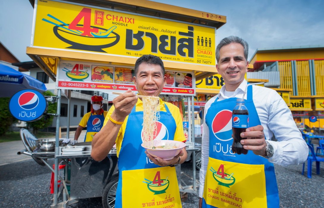 ‘ซันโทรี่ เป๊ปซี่โค’ ควง‘ชายสี่บะหมี่เกี๊ยว’ ขายเป๊ปซี่ 10 บาท ขยายฐานลูกค้าทั่วไทย  