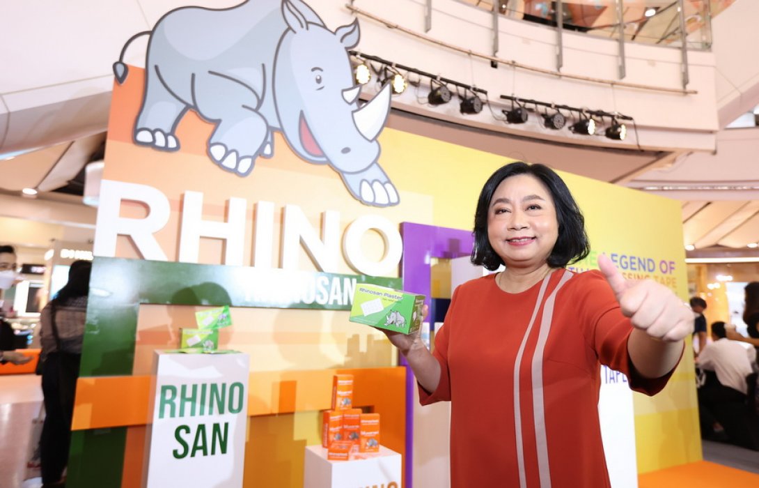 “โอเร็กซ์ เทรดดิ้ง” เปิดตัว “RHINO” คว้า “บัวขาว บัญชาเมฆ” ขึ้นแท่นพรีเซนเตอร์คนแรก เดินหน้าขยายธุรกิจ ตั้งเป้าส่งออก ตปท. ย้ำความเป็นตำนานของผ้าเทปไทย