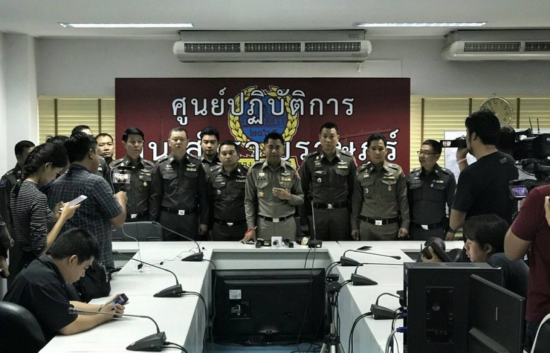 ตำรวจท่องเที่ยว ร่วมกับ 191 และ สน.สำราญราษฎร์ ทลายเครือข่ายการพนันฟุตบอลออนไลน์ข้ามชาติ