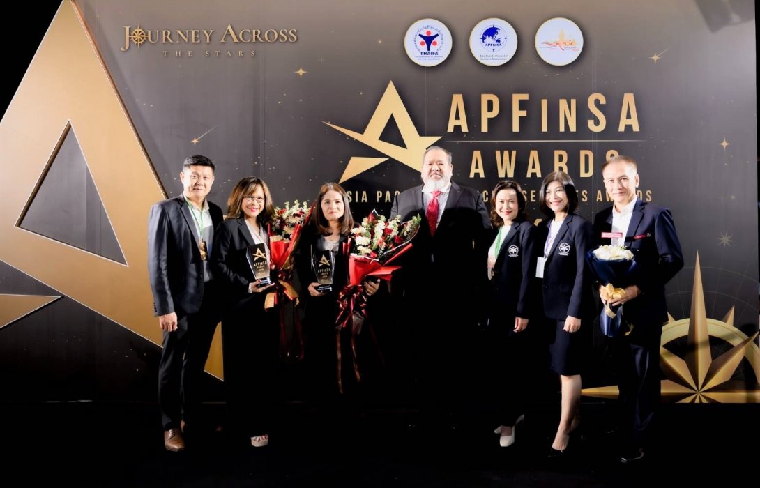 พรูเด็นเชียล ประเทศไทย แสดงความยินดีกับ 2 ตัวแทน กับรางวัล APFinSA Awards 2024