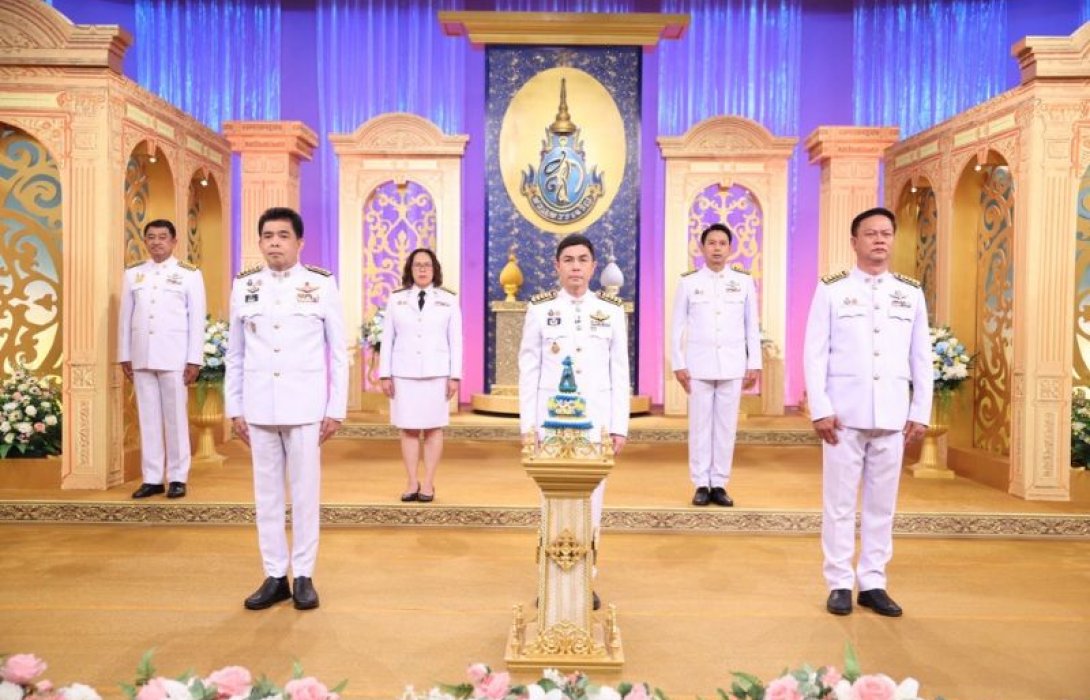ธ.ก.ส. ร่วมบันทึกเทปโทรทัศน์ถวายพระพรชัยมงคล เนื่องในโอกาสวันเฉลิมพระชนมพรรษาพระบาทสมเด็จพระเจ้าอยู่หัว