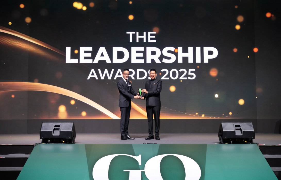 “สาระ ล่ำซำ” รับรางวัล Human Capital Development Award จากงาน The Leadership Awards 2025 ตอกย้ำความเป็นผู้นำที่โดดเด่นด้านการพัฒนาทรัพยากรมนุษย์