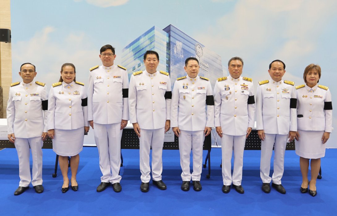 ออมสิน ร่วมพิธีเจริญพระพุทธมนต์และตักบาตรถวายเป็นพระกุศล เนื่องในโอกาสฉลองพระชนมายุ 99 พรรษา สมเด็จพระสังฆราช