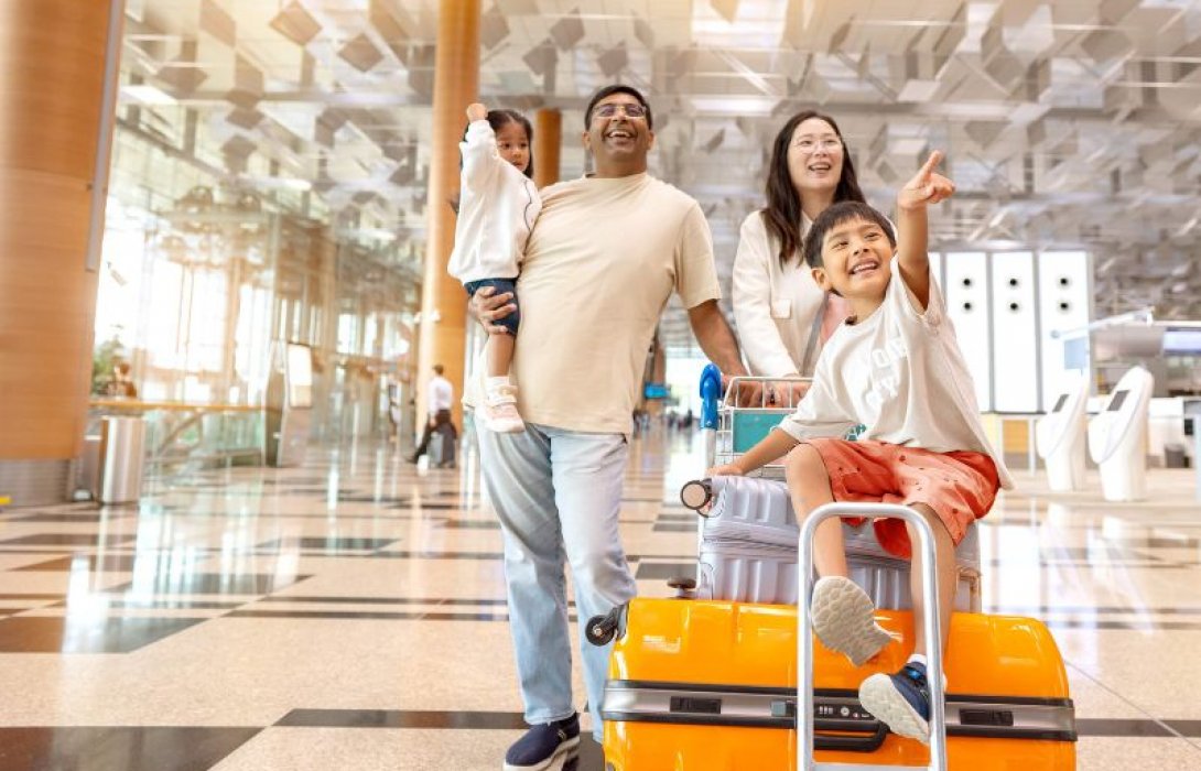 FWD ประกันชีวิต แนะทางเลือกวางแผนภาษีสำหรับ Expat ด้วย 2 แผนประกันสะสมทรัพย์ออนไลน์รองรับสิทธิ์ลดหย่อนภาษีปี 2568