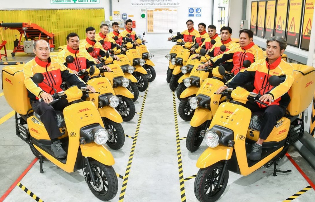  ดีเอชแอล เอ๊กซ์เพรส จับมือ สตรอม พัฒนา“มอเตอร์ไซค์ไฟฟ้า”ใช้เป็นครั้งแรกในประเทศไทย 