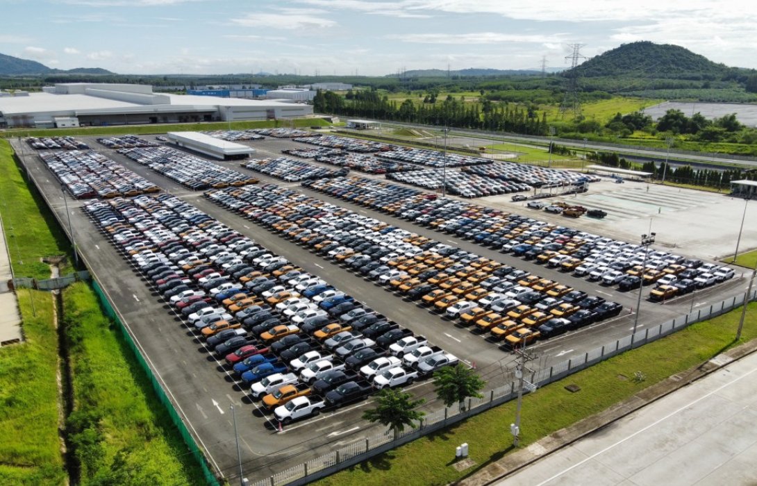 ฟอร์ดเริ่มส่งมอบเรนเจอร์ เจเนอชันใหม่ ให้ลูกค้าทั่วโลก