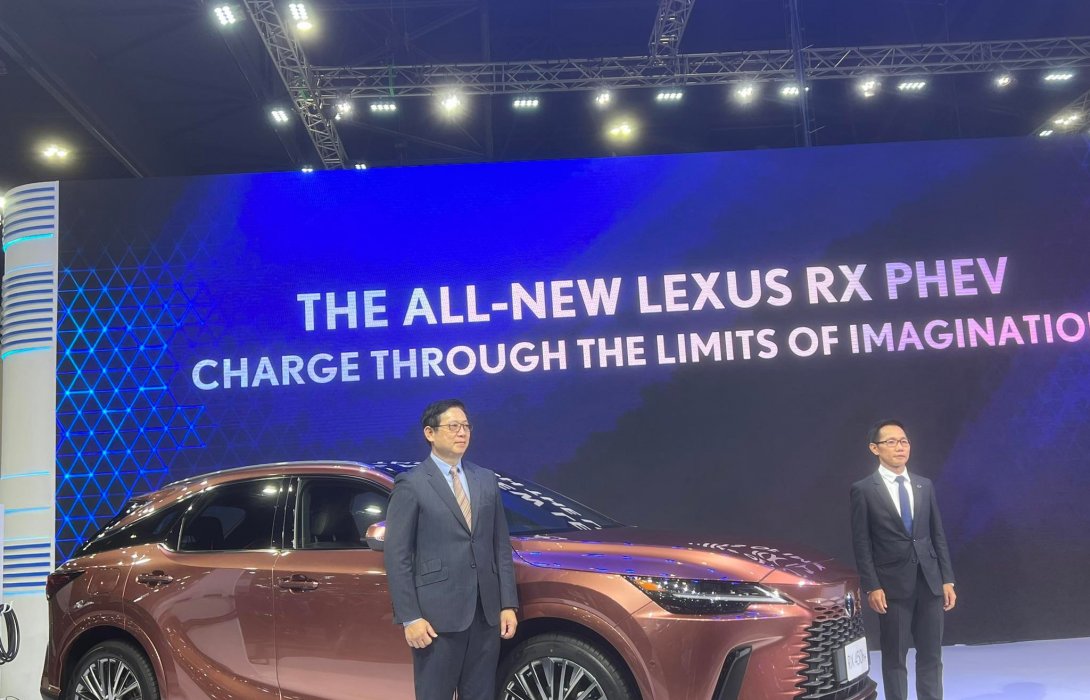 เลกซัส ประเทศไทย ขอแนะนำ The All-new Lexus RX 450h+ CHARGE THROUGH THE LIMITS OF IMAGINATION