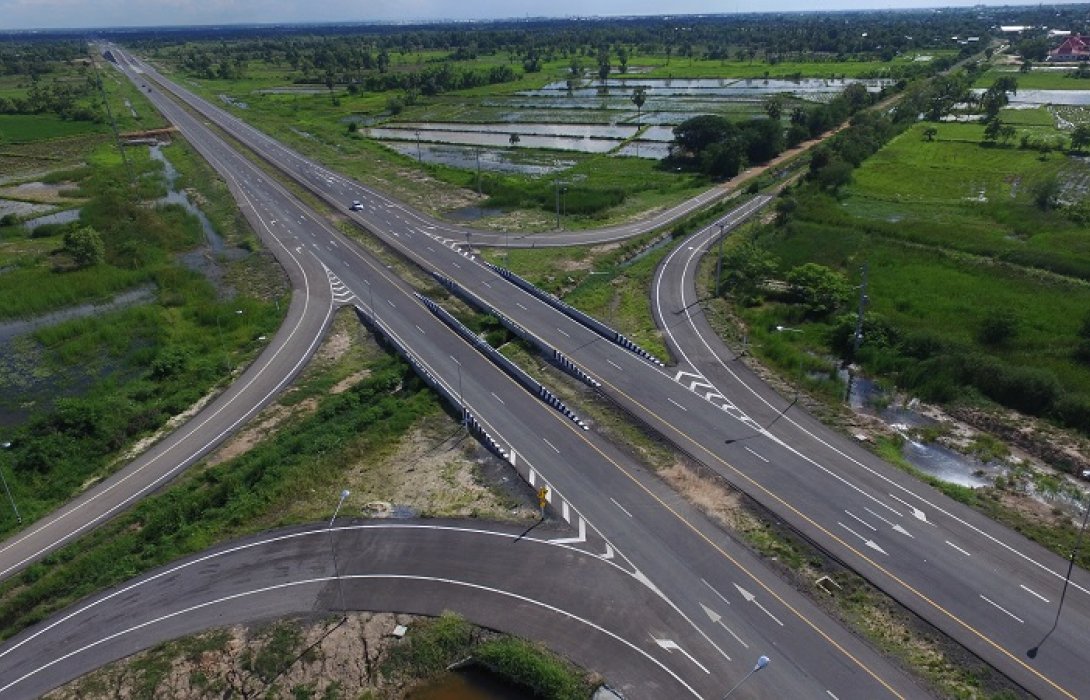 กรมทางหลวงชนบท เปิดใช้ถนนผังเมืองรวมเมืองโคราช  