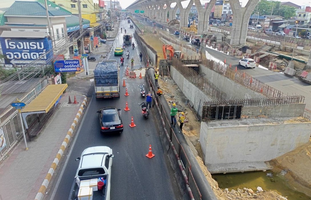กรมทางหลวง ชี้แจงกรณีถนนทรุดตัว บริเวณถนนพระราม 2 กม.29+350 เร่งประสานหน่วยงานที่เกี่ยวข้องเข้าดำเนินการแก้ไข