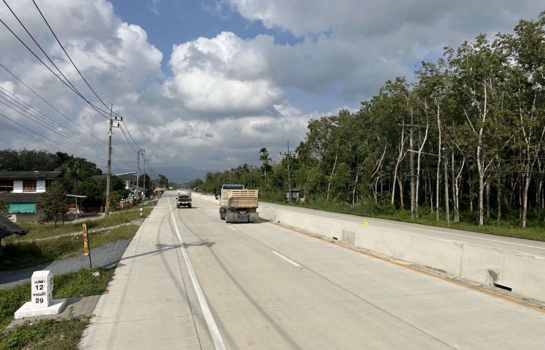 ทางสะดวก เศรษฐกิจพุ่ง! “ท่าศาลา – นบพิตำ” โฉมใหม่ 4 ช่องจราจร เชื่อมทะเลสู่ขุนเขา