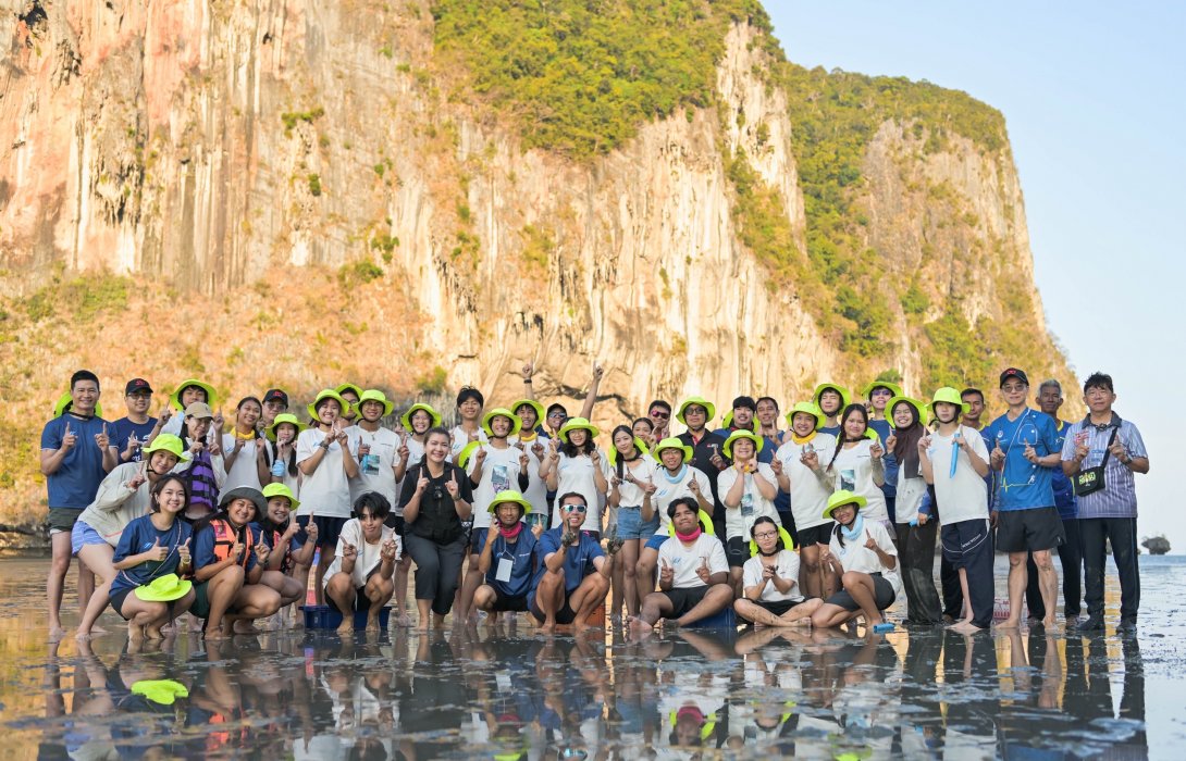 บีทีเอส ผนึกกำลังรัฐ-เอกชน พาเยาวชน “ลงทะเลจริง” เรียนรู้อนุรักษ์ ฟื้นฟูระบบนิเวศที่ เกาะไหง