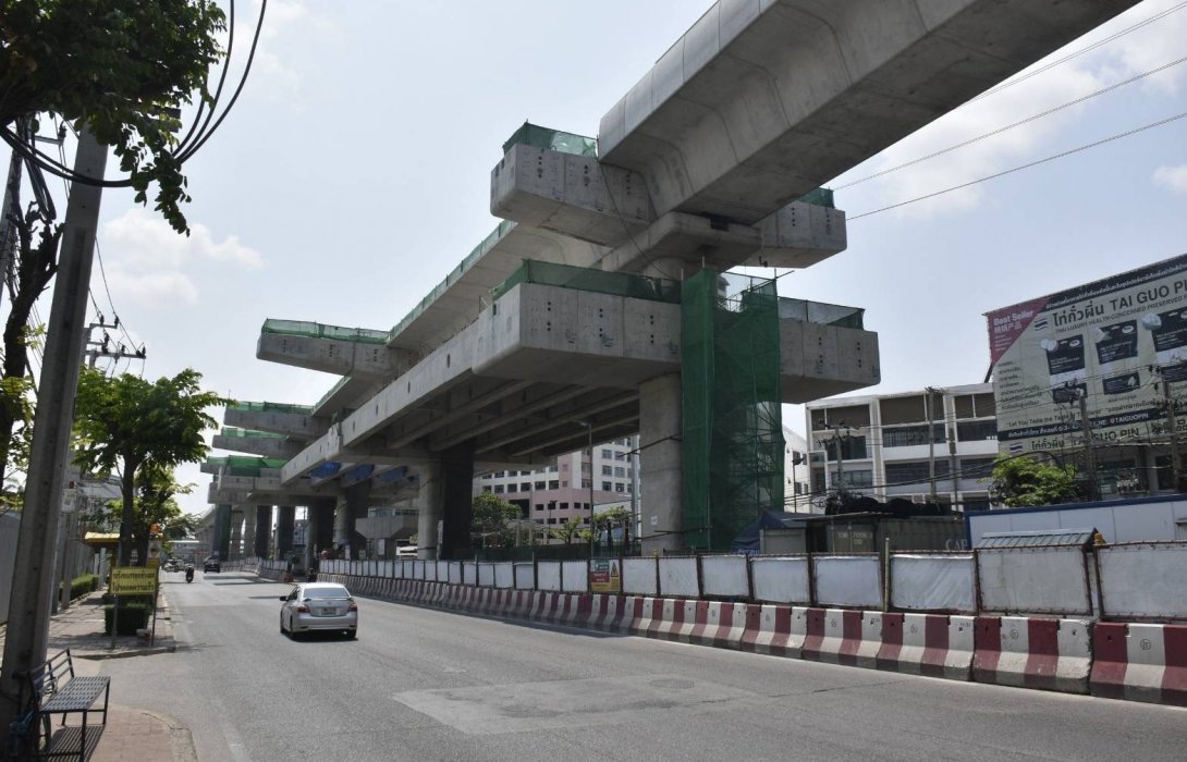 รฟม. พร้อมดูแล เคลียร์พื้นที่ก่อสร้างรถไฟฟ้าทุกสายให้สัญจรสะดวกและปลอดภัย  ตลอดเทศกาลสงกรานต์ 2569