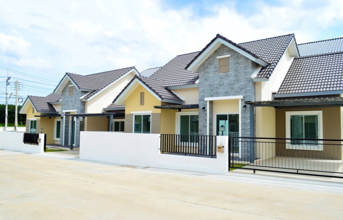 “ดี–แลนด์ กรุ๊ป”อัดโปรแรงต้นปี“บ้านดี เดอะวัลเล่ย์ ปลวกแดง–ระยอง”ทาวน์โฮมพร้อมอยู่