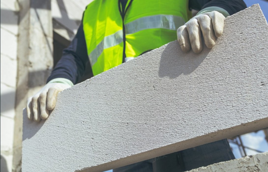 สู่ผู้นำนวัตกรรมอิฐรักษ์โลก! อิฐมวลเบาจาก ECOMAT ตอบโจทย์การก่อสร้างยุคใหม่ ใช้งานคงทน