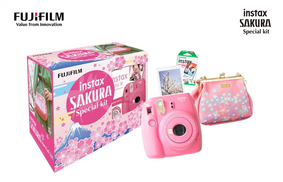 “Instax SAKURA Special kit”  แพ็คสุด cute กับราคาสุดน่ารัก