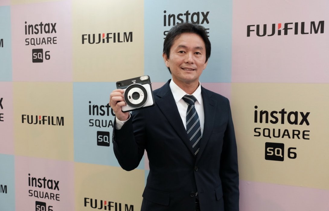 “ฟูจิฟิล์ม” ส่ง Instax Square SQ6 ปลุกตลาดกระแสกล้องฟิล์ม