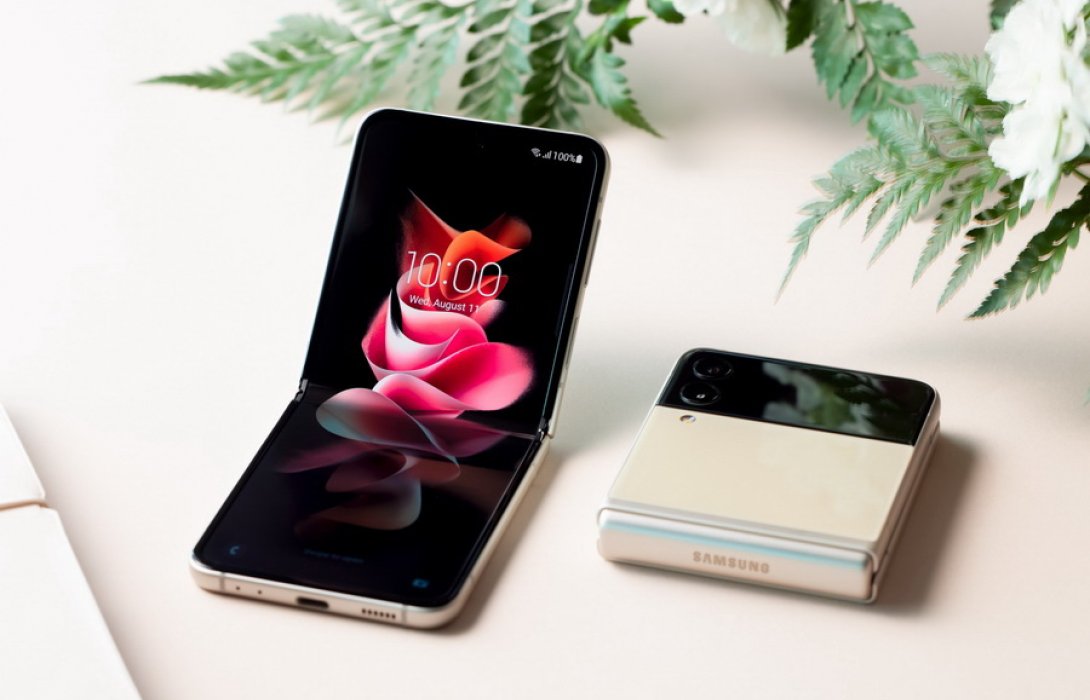  “ซัมซุง” ชี้สมาร์ทโฟนหน้าจอพับได้ Galaxy Z Fold3 | Flip3 5G ในไทย ยอดจองพุ่ง 5 เท่า!