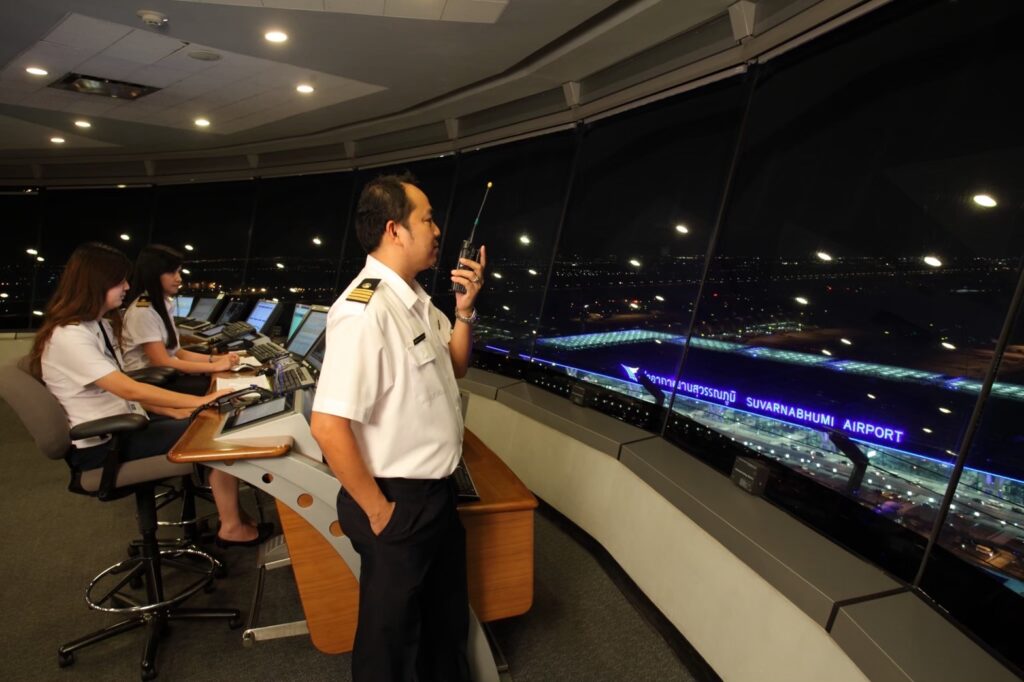 ภัทรพงศ์ฯ เดินหน้ายกระดับไทยสู่ World-Class Aviation Hub ผนึก 4 หน่วยงานคมนาคม พัฒนาโครงสร้างพื้นฐาน-เทคโนโลยี-บุคลากร-บริการ
