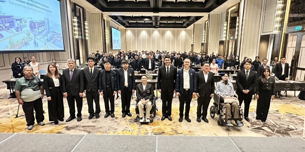 สนข. ดัน “Navilens” ช่วยคนตาบอดเดินทาง นำร่อง 15 จุดทั่วประเทศ ลุยสำรวจ 630 สถานี–พัฒนาฐานข้อมูลกลาง ยกระดับขนส่งไทยสู่ Universal Design
